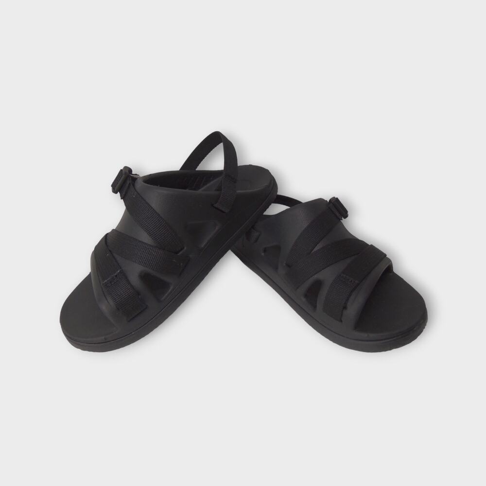 Childens Chaco Chillos Sport Black Sandals Adjustable Strap Youth Size 4